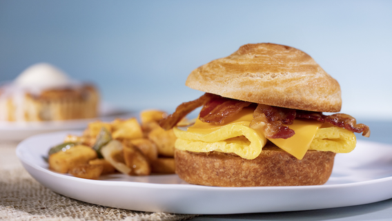 First look at food and drinks at Universal's Endless Summer Resort -- Surfside Inn and Suites