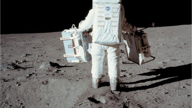 Crowds flock to Apollo 11 anniversary events