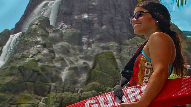 Universal Orlando begins hiring for summer positions