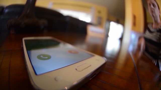 Cell phone companies might soon block 'robo' calls