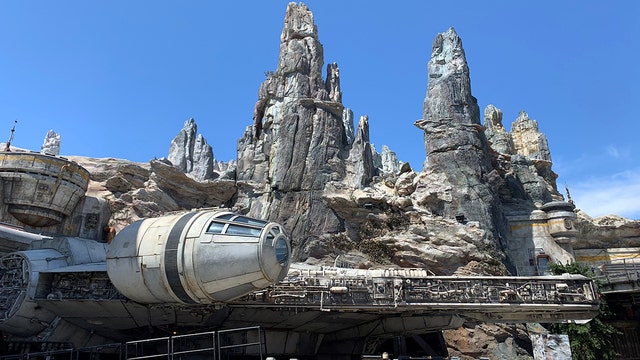 Get a peek at Disneyland's Star Wars: Galaxy's Edge