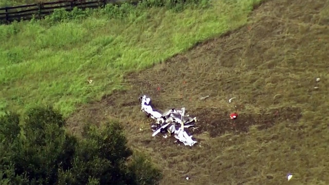 1 dead in small plane crash near Lady Lake
