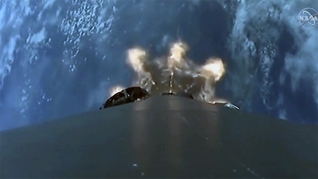 SpaceX launches rocket, Dragon capsule, carrying supplies to the space station
