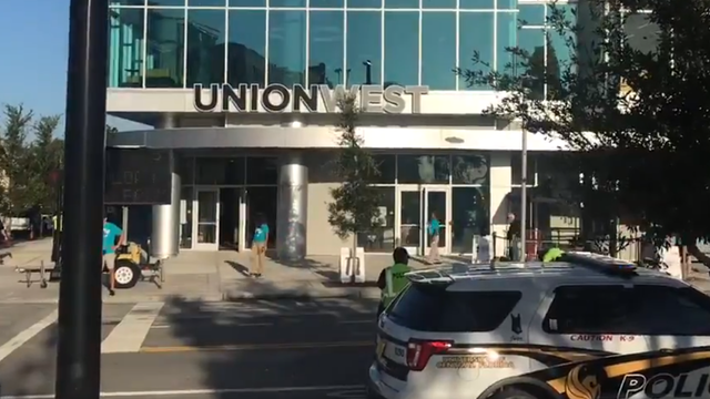 UCF students move in to new downtown Orlando campus dorms
