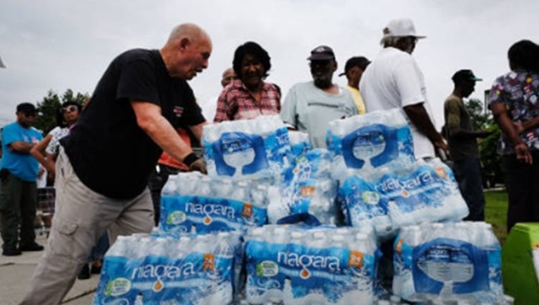ace27c6e-GETTY volunteer_1567704244045.png-402429.jpg