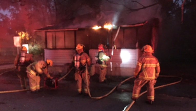 27f10681-gainesville possible arson_1513716594803.jpg-402429.jpg