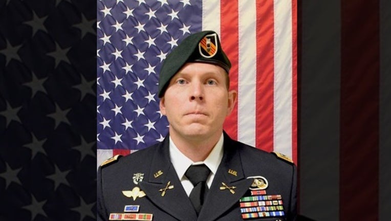 b2b0b499-jonathan farmer for web_1554810636713.png-402429.jpg