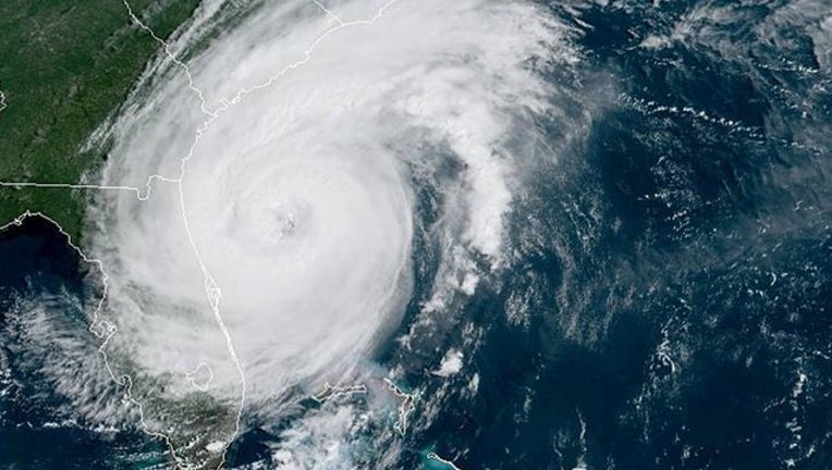 308d3e34-NOAA_hurricane dorian 11am_090419_1567609928421.png-402429.jpg