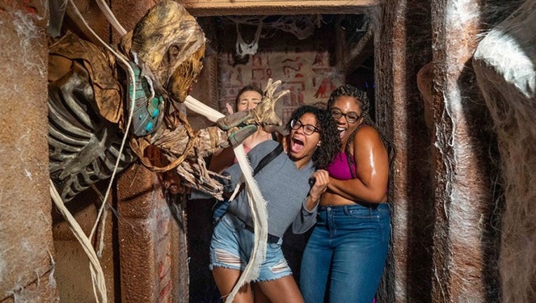 6af86951-UNIVERSAL ORLANDO RESORT_Halloween Horror Nights_091719_1568748235502.png-402429.jpg