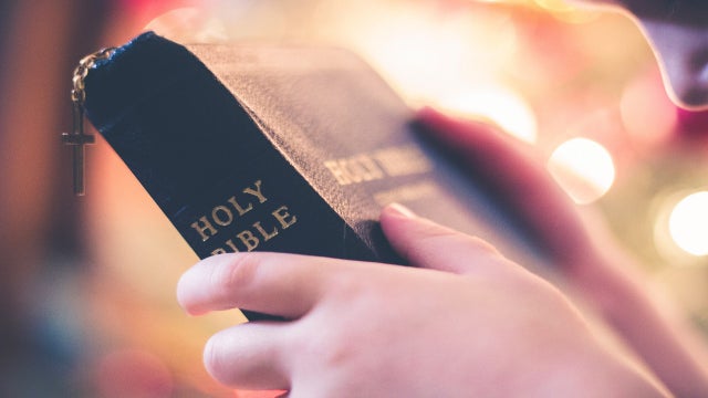 Christian school wins round over pre-game prayer