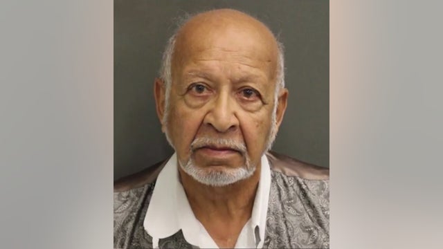 77-year-old man accused of impersonating an Orange County deputy