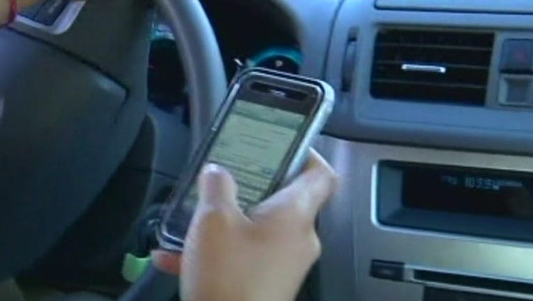 Statewide_texting_ban_0_2699334_ver1.0.jpg