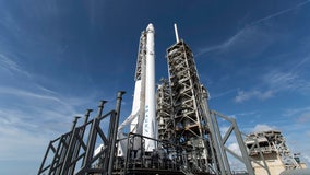 SpaceX delays Falcon 9 launch to Monday, will send Starlink satellites into space