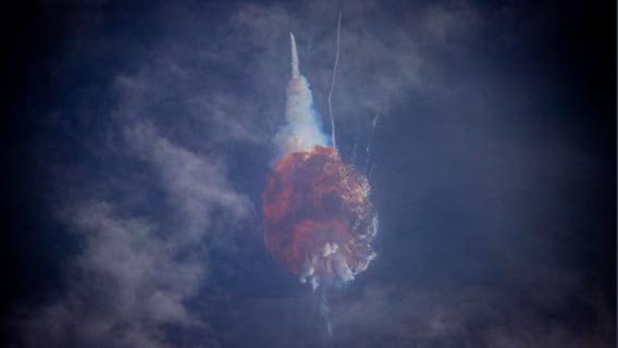 PHOTOS: Abort test launch of SpaceX Dragon crew capsule