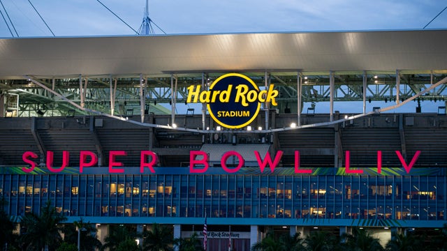 Super Bowl stadium to introduce recyclable aluminum cups to reduce plastic waste