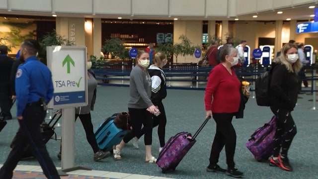 Proposed bill would have TSA perform temperature checks before flights