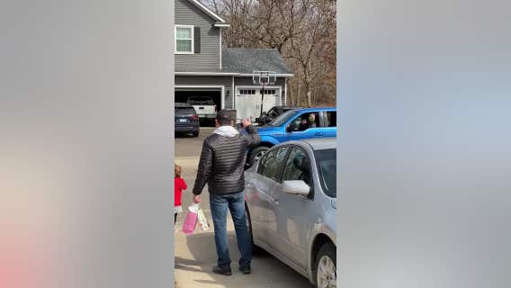 Neighbors celebrate 4-year-old's birthday with parade after coronavirus cancels party