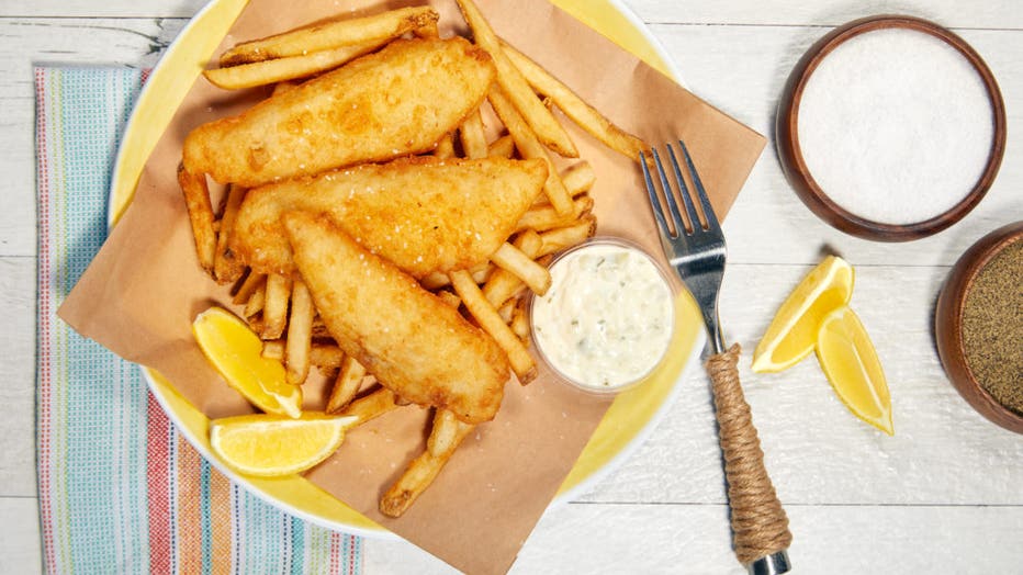 06_Pier_8_Market_Hook_and_Batter-1024x683.jpg
