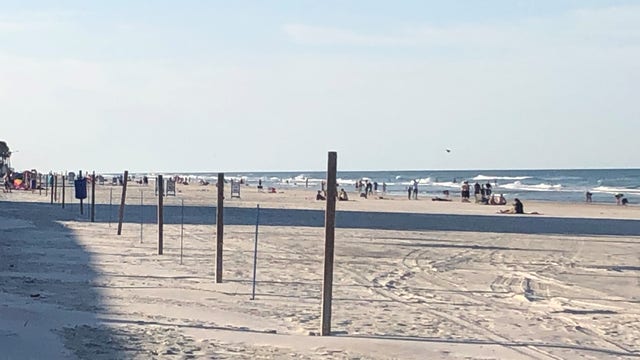 Vehicles can park on Volusia County beaches again