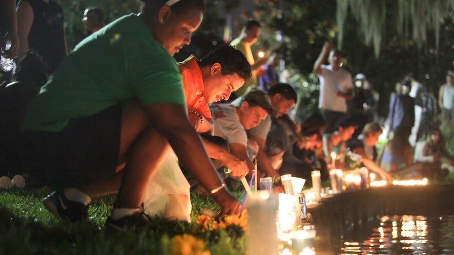 061216_Lake20Eola_vigil_Orlando_FL_2_1465922624215_1442335_ver1.0.jpg
