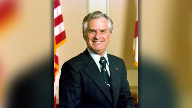 Former Florida Gov. Wayne Mixson, who served for 3 days, dies at 98