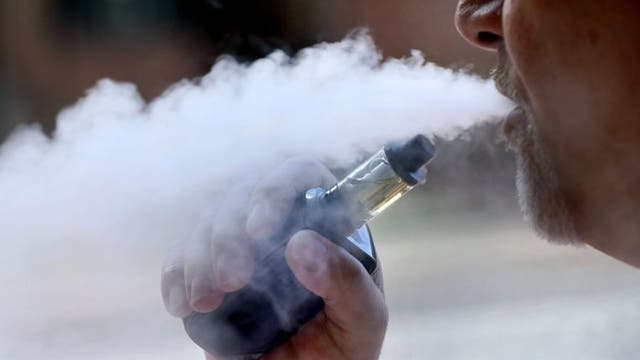 DeSantis vetoes bill raising minimum age for smoking and vaping to 21