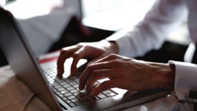 Florida sheriff's office warns of voter intimidation