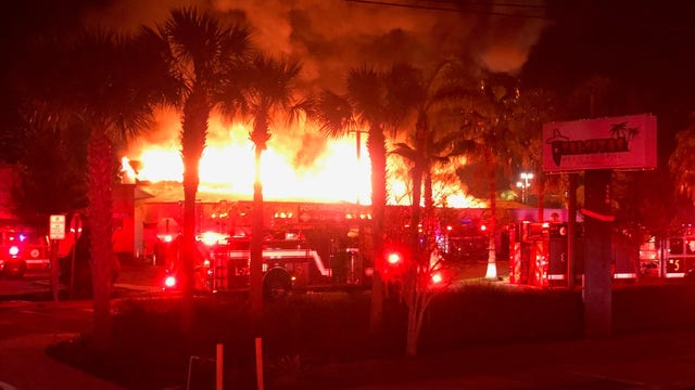 'Suspicious' fire breaks out at Daytona Beach strip mall