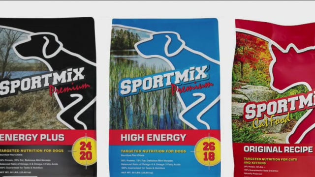 FDA recalls pet food linked to deaths of at least 28 dogs