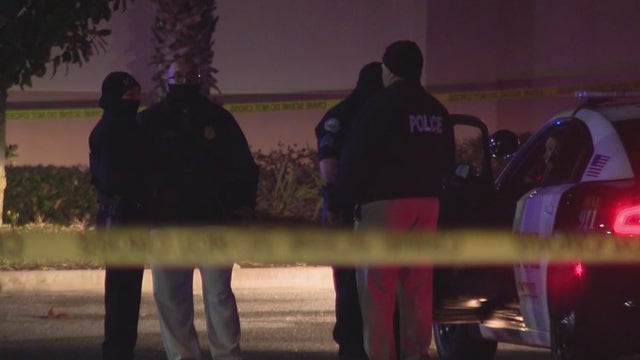 2 dead, 1 critical after shooting in Ocoee; no arrests made