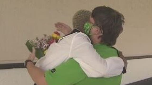 Woman gifts Publix cashier $600 after he paid for her groceries