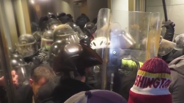 Judge calls evidence against Oath Keepers member 'fairly strong, fairly convincing'