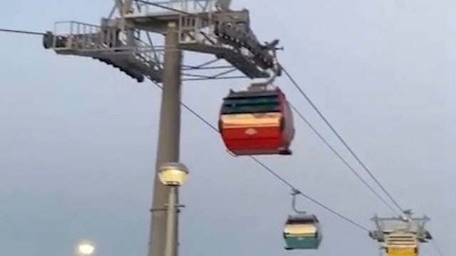 VIDEO: Skyliner gondolas crash at Walt Disney World: report