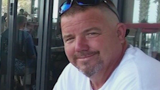 Florida man pulls struggling swimmer out of rough ocean waters