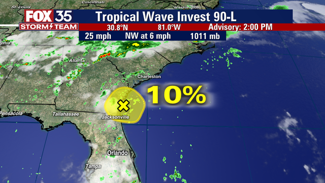Weak low-pressure system moves onshore near Florida-Georgia border