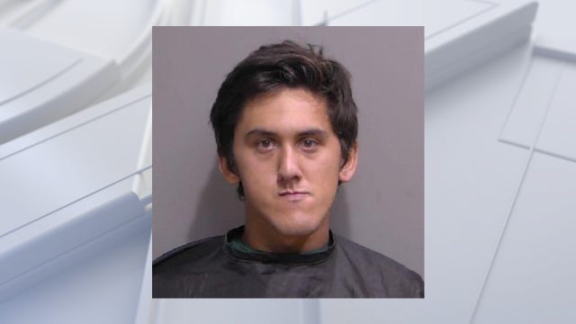 Flagler deputies arrest man, 21, accused of sexually abusing girl, 14