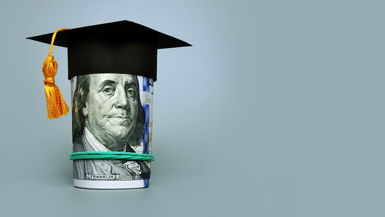 Credible-student-debt-iStock-1306117621.jpg