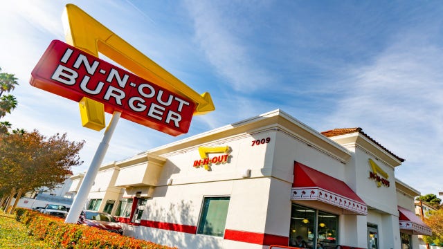 Florida CFO tries to lure In-N-Out Burger to Sunshine State