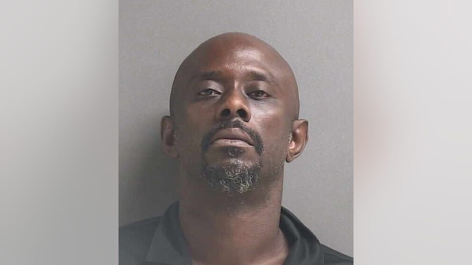 imageedit_845_5366811860