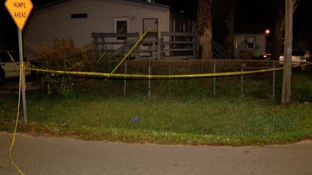 Christmas Eve shooting injures 3, including child, in Orange County, deputies say