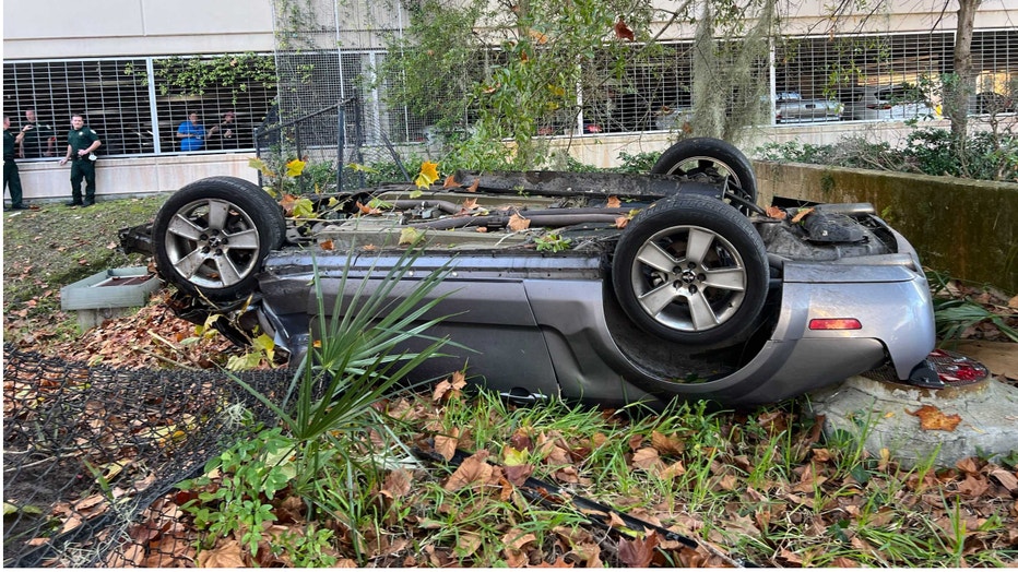 Tavares-crash2.jpg