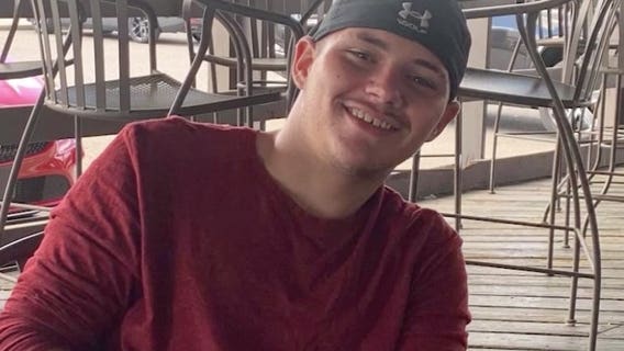 Police searching for gunman who shot, killed 15-year-old Orlando boy