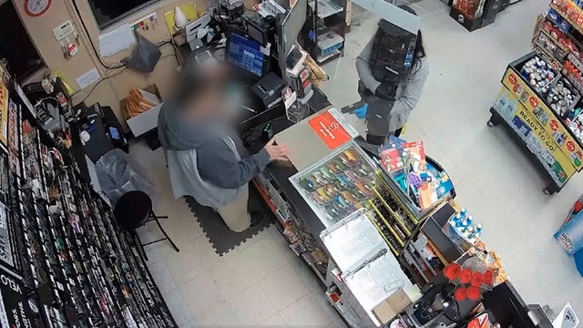 Deputies: Man dressed as woman to conceal identity during armed robbery