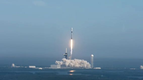 Liftoff! SpaceX launches another Starlink mission