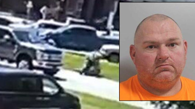 Man accused of beating elderly victim outside Publix in Winter Haven turns self in: police