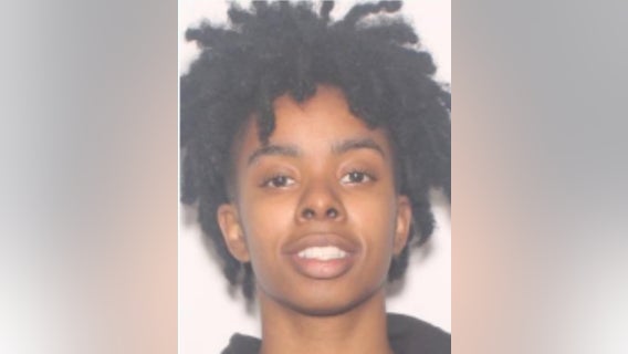 Florida woman shoots at another she's fighting with, ends up shooting 2 innocent men, police say