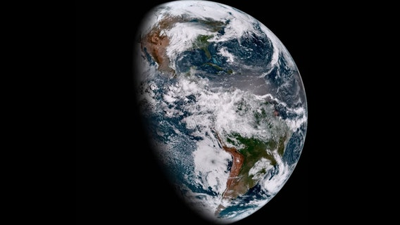 Smile! First images arrive from new GOES-18 weather satellite