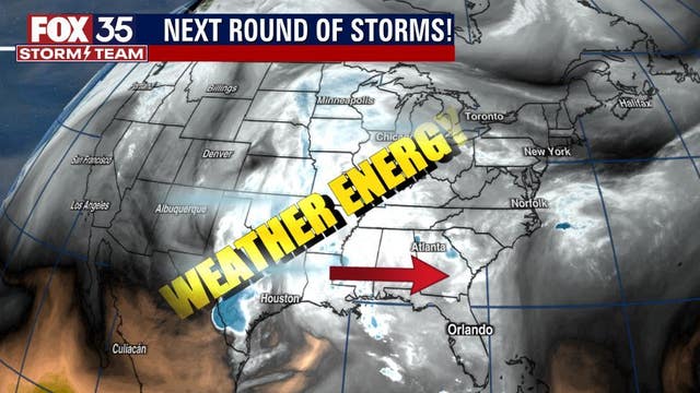 Trees uprooted, power lines down after powerful squall line plows through Pensacola, Florida