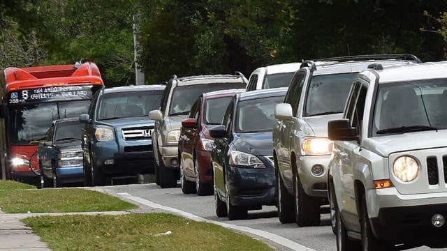 New Florida law allows police to ticket drivers playing music too loudly