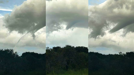 Videos capture waterspout formation over Florida's Lake Weir